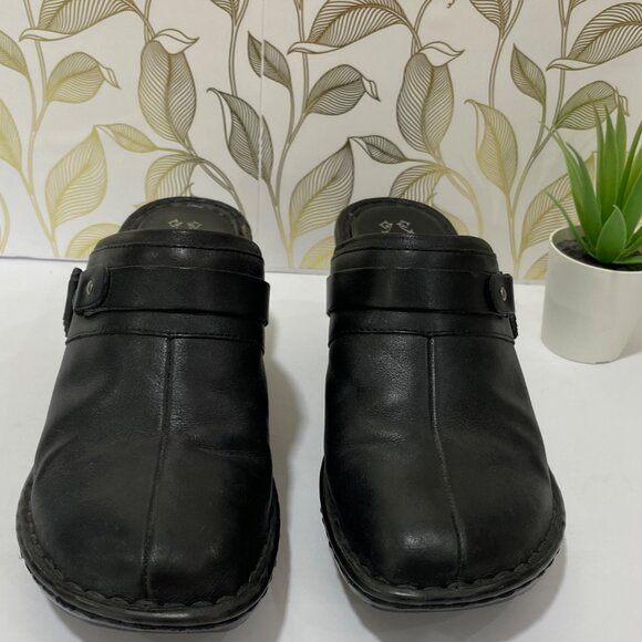 Thom mcAn Womens Black Leather Mule Clogs With Strap Detail 7.5 Comfortable Slip - Picture 2 of 10